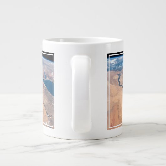 Nil, Rotes Meer und Mittelmeer. Jumbo-Tasse (Rückseite)