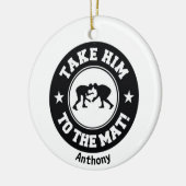 Nimm ihn zur Matte! Wrestling Weihnachten Keramik Ornament (Links)
