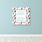 Nimm nur Erinnerungen. Nur Footprints Feather verl Leinwanddruck (Insitu (Holzboden))