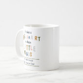 Nimmt eine Personalisierte Herzspass-Typografie Kaffeetasse (Vorderseite Links)