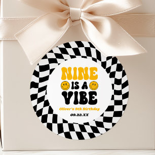 Nine Is A Vibe Retro Neunter 9. Geburtstagsparty Runder Aufkleber