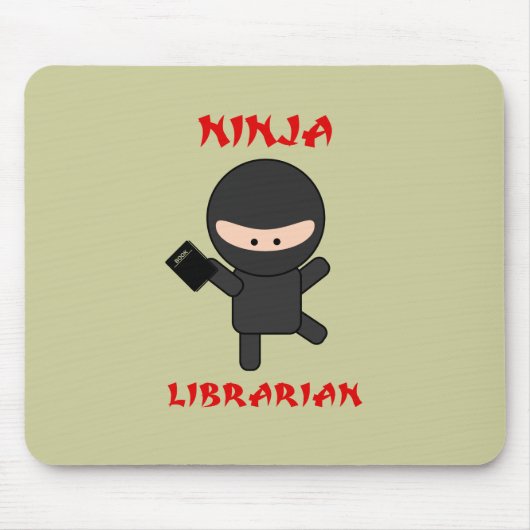 Ninja Bibliothekar mit Buch Mousepad (Vorne)
