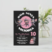 Ninja Karate Cake Warrior Girl Birthday Party Einladung (Stehend Vorderseite)