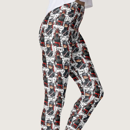 Ninja-Mädchen Anime mit Textmuster Design Leggings