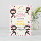 Ninja-Mädchen-Geburtstags-Einladung Einladung (Stehend Vorderseite)