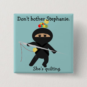 Ninja mit Nähnadel Button