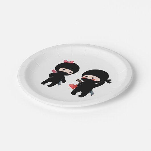 Ninja Pair, ein Junge und ein Mädchen Pappteller (Schrägansicht)