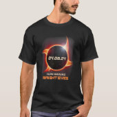 Ninja Shuriken Total Solar Eclipse dreht sich um B T-Shirt (Vorderseite)