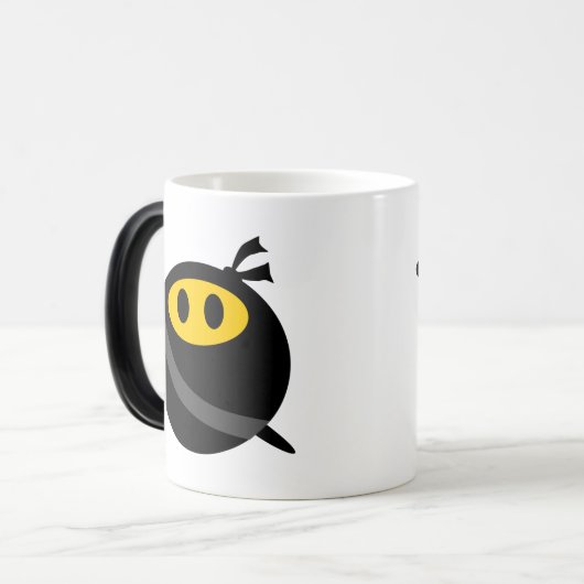 Ninja stellen gegenüber verwandlungstasse (Vorderseite Links)