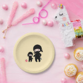 Ninja Vater und Kind auf Gelb Pappteller (Party)