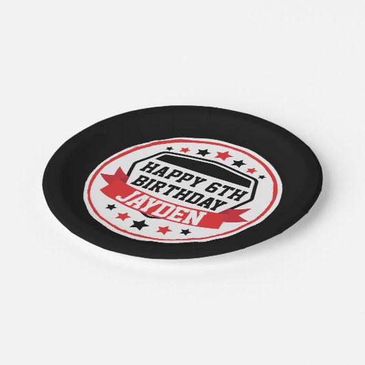 Ninja Warrior Birthday Black and Red Party Pappteller (Schrägansicht)