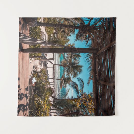Nipphütte unter Kokospalmen Wandteppich (Vorderseite (Horizontal))