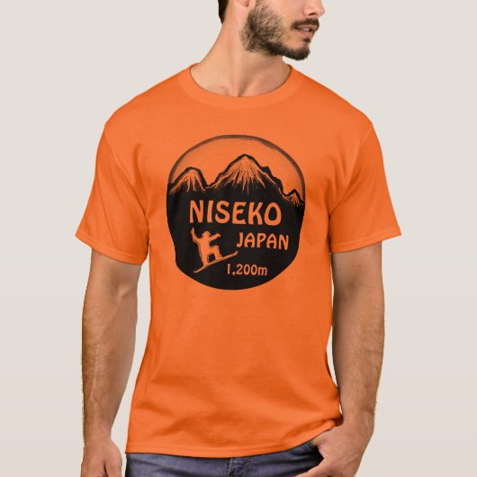 Niseko Japan orange Snowboard-Kunstt-stück T-Shirt (Vorderseite)