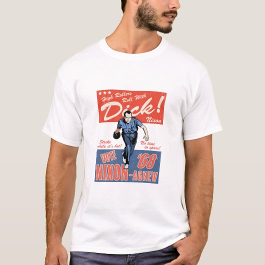 Nixon, Rolle mit T-Shirt (Vorderseite)