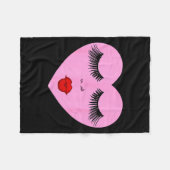 Nk Lady Heart With Eyelashes Valentines Day Kiss Fleecedecke (Vorderseite (Horizontal))