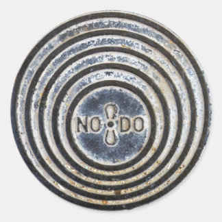 ‚NO8DO‘ Sevilla Manhole Cover Aufkleber