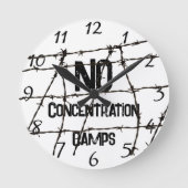 No Concentration Camps Clock Runde Wanduhr (Vorderseite)