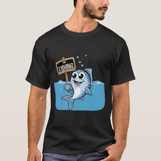 No Fishing – Funny Cartoon Fish Protest Design T-Shirt (Vorderseite)