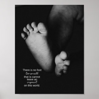 "No Foot too Small" - Unterstützung von Fehlgeburt Poster