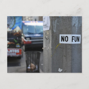NO FUN Pole Graffiti Urban Fotografy New York NY Postkarte
