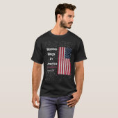 NO KING IN AMERICA SINCE 1776, 4TH OF JULY T-Shirt (Vorne ganz)