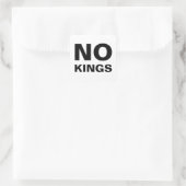 No Kings bold typography protest Quadratischer Aufkleber (Tasche)