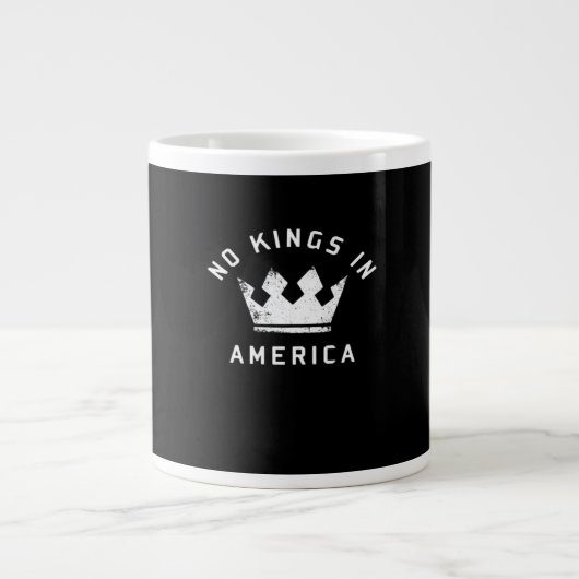 No Kings In America Anti Antifascism No Kings In U Jumbo-Tasse (Vorderseite)