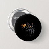 No Kings In America Funny Black Cat Kicking Crown Button (Vorne & Hinten)