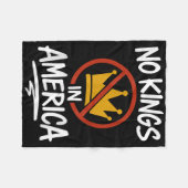 No Kings In America No Crown Fleecedecke (Vorderseite (Horizontal))
