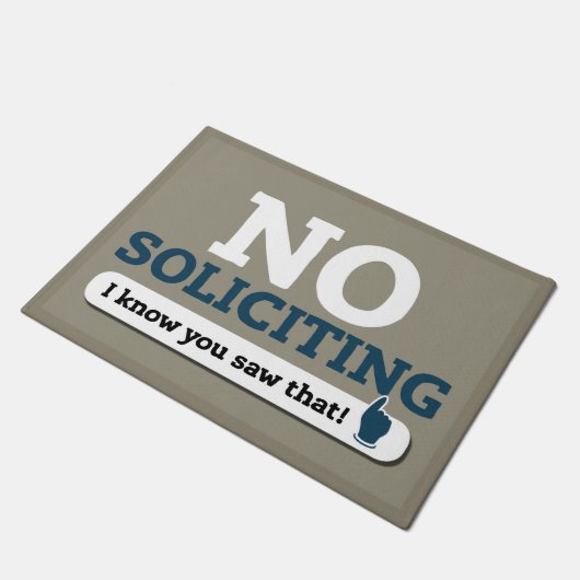 "No Soliciting" Door Mat - Beige Fußmatte (Schrägansicht)
