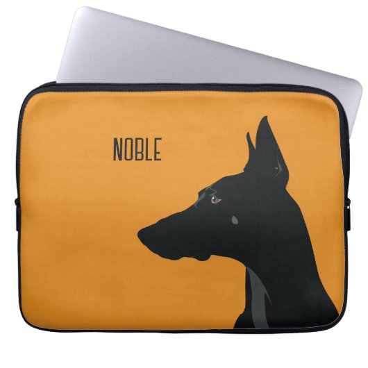 Noble Black Doberman Laptopschutzhülle (Vorderseite)
