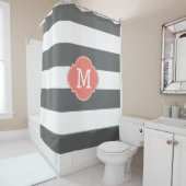 Noble dunkelgraue und weiße Streifen mit Monogramm Duschvorhang (Beispiel)