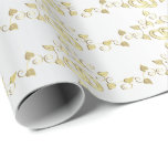 Noble GoldEheringe auf weißem Satin Geschenkpapier<br><div class="desc">Aufmachung der eleganten Goldhochzeitsbänder auf einem weißen Satinhintergrund. Dieses Geschenk-Packpapier beglückwünscht Ihr Geschenk. Gemacht mit hohen Entschließungsvektorgraphiken für einen beruflichen Druck. ANMERKUNG: (Alle zazzle Konzeptionen des Produkts sind "Drucke" wenn nicht anders festgelegt), wenn Sie irgendwelche Fragen über dieses Produkt bitte mit mir bei siggyscott@comcast.net in Verbindung treten oder meine Speicherverbindung...</div>