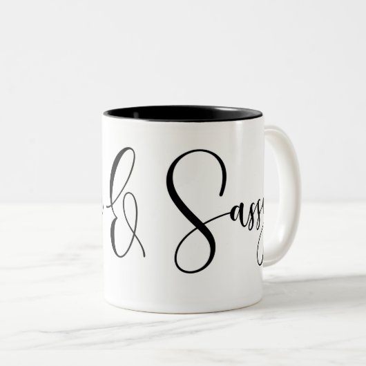 Noble u. Sassy Tasse (VorderseiteRechts)