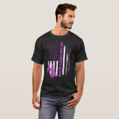 Nobody Fights Overdose Alone USA Flag purple Ribbo T-Shirt (Vorne ganz)