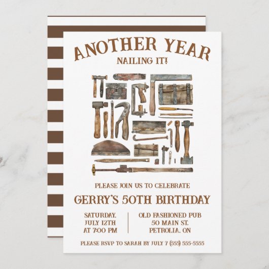 Noch ein Jahr, nagelt es! Holzbearbeitung zum Gebu Einladung (Vorne/Hinten)