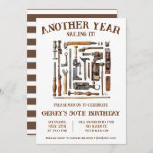 Noch ein Jahr, nagelt es! Holzbearbeitung zum Gebu Einladung (Vorne/Hinten)