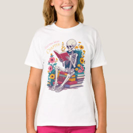 Noch ein Kapitel Skeletts Lesefeld T-Shirt