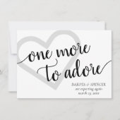 Noch eins zu Adore | Simple Black Heart Pregnancy Ankündigung (Vorderseite)