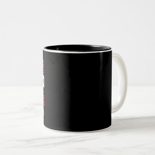 Noch immer stimmt Trump 2024 über die patriotische Zweifarbige Tasse (VorderseiteRechts)