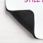 Noch lustige pinke Typografie wird geladen Mousepad (Ecke)