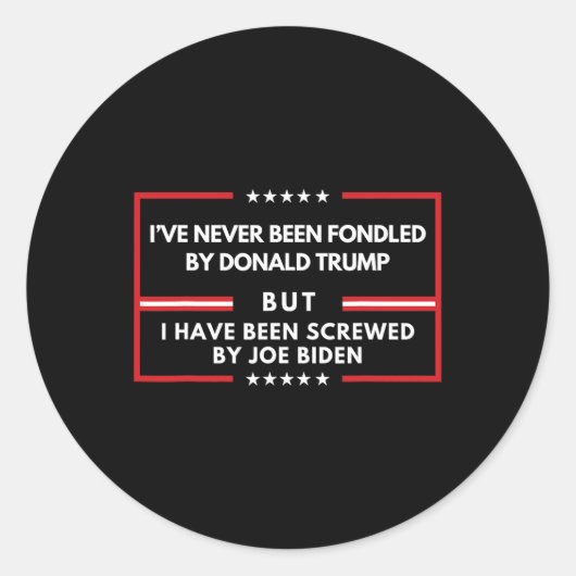 Noch nie von Donald Trump betrogen, aber gescheite Runder Aufkleber (Vorderseite)