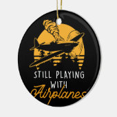 Noch spielen mit Flugzeugen RC Flugzeug Pilot Remo Keramik Ornament (Links)