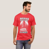 Nomad Dreams AI Powered lustig T-Shirt (Vorne ganz)