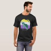 Non Binary Flag Turtle Sunglasses LGBT Nonbinary T-Shirt (Vorne ganz)