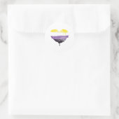 NONBINÄRHERZ RUNDER AUFKLEBER (Tasche)