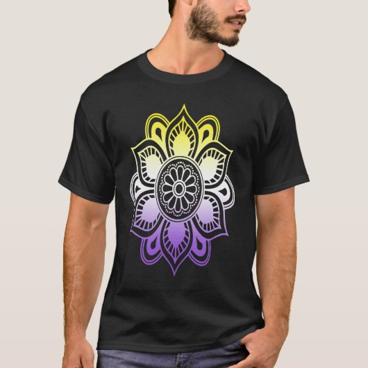 Nonbinary LGBTQ Subtle Yoga Mandala Enby NB LGBT T-Shirt (Vorderseite)