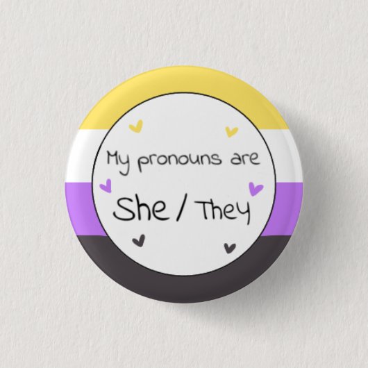 Nonbinary She/they Pronoun-Button Button (Vorderseite)