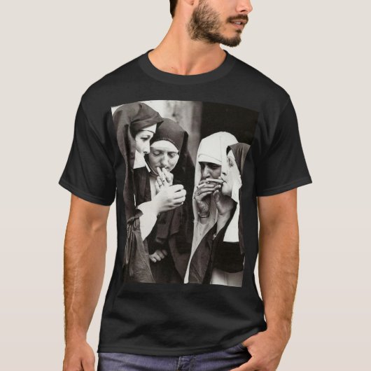 Nonnen Rauchen Vintage Fotografie T-Shirt (Vorderseite)