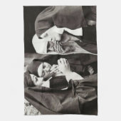 Nonnen Vintages Rauchen Geschirrtuch (Vertikal)